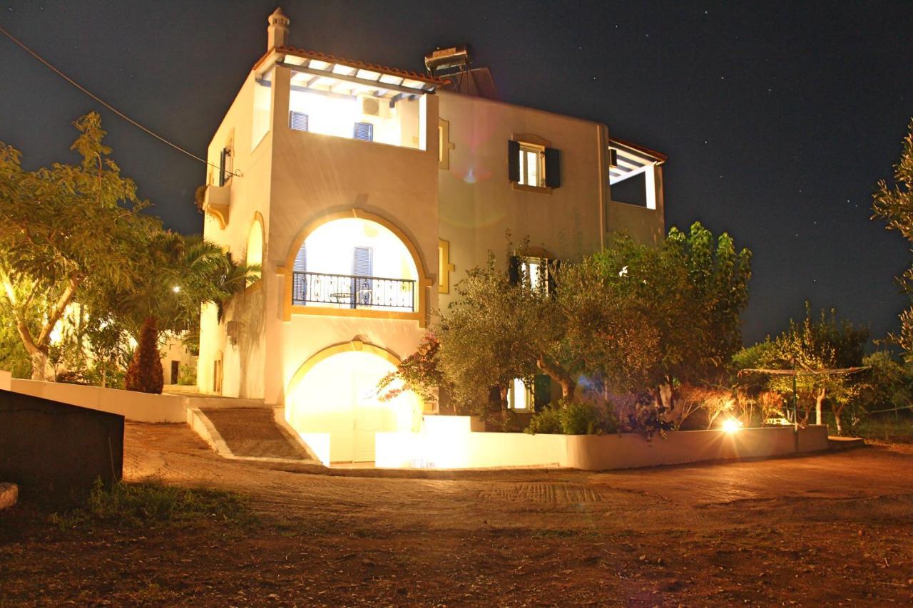Theofilos Appartements Livadi  Zewnętrze zdjęcie
