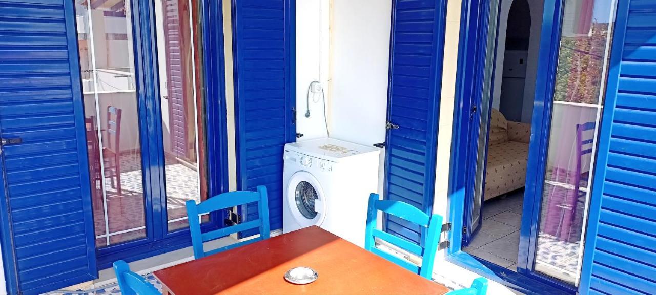 Theofilos Appartements Livadi  Zewnętrze zdjęcie